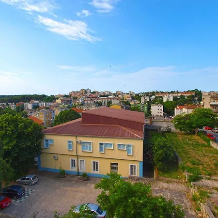 Fuer 4 Personen Ca 50 Qm In Pula, Istrien Istrische Riviera